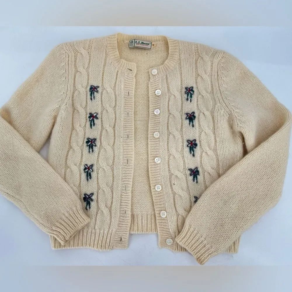 Vintage L.L. Bean Cardigan Sweater Small Beige Shetland 100% Wool Rare